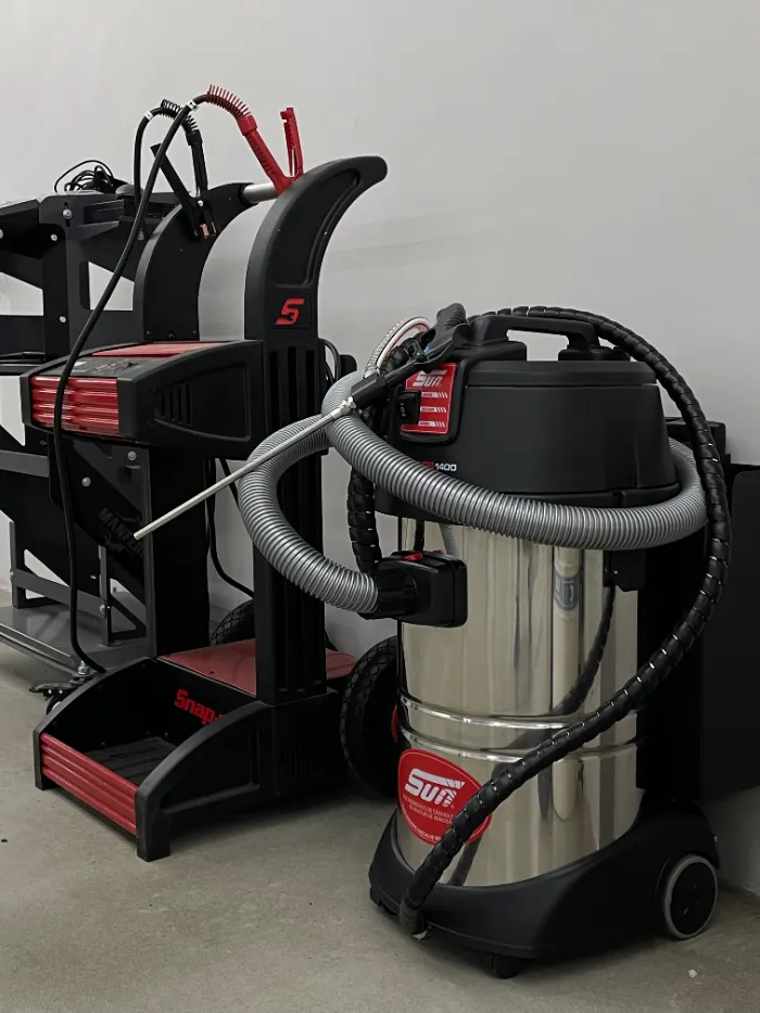 Equipamento de descarbonização com casca de nozes usado na limpeza do motor